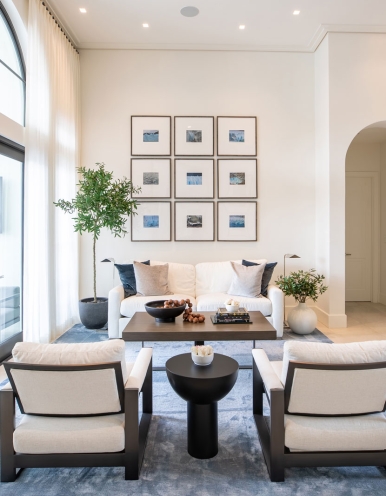 01-living-room-audio-lighting-drapes