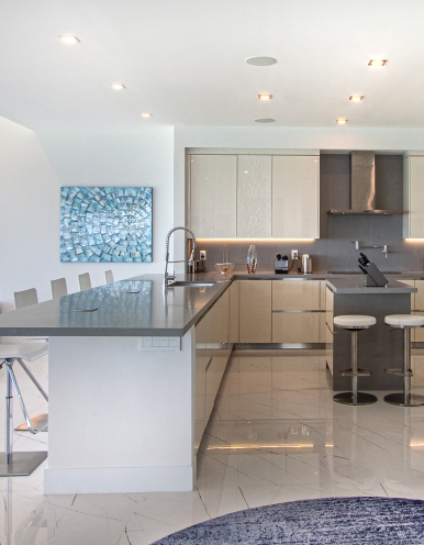 09-kitchen-lighting-audio-visual-control