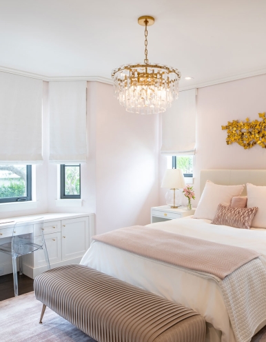 16-bedroom-roman-shades